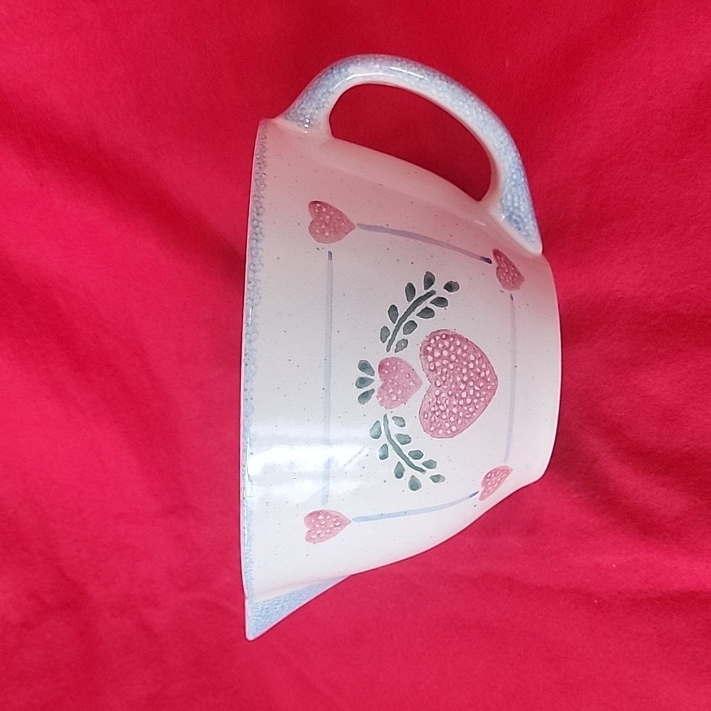 Teamson Country Heart Spongeware Mixing Bowl With Spout & Handle